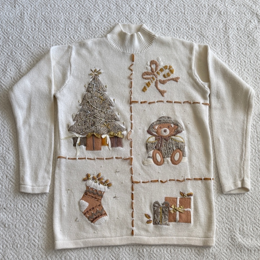 Vintage Victoria Jones Woman Cream Holiday Sweater Sz S